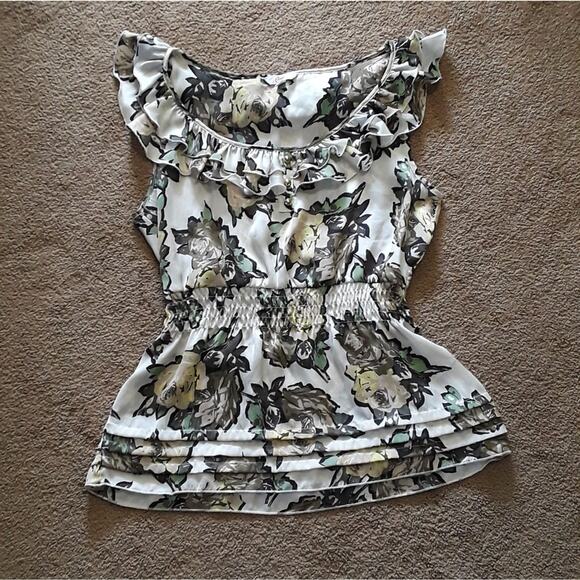 CANDIE'S Floral Cream Blouse Juniors Size M Ruffles Flowers Sleeveless Top - Picture 4 of 5